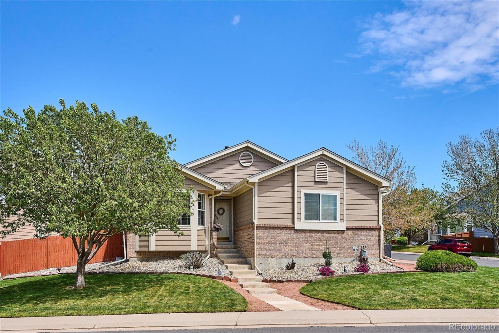 aurora  House Search Picture