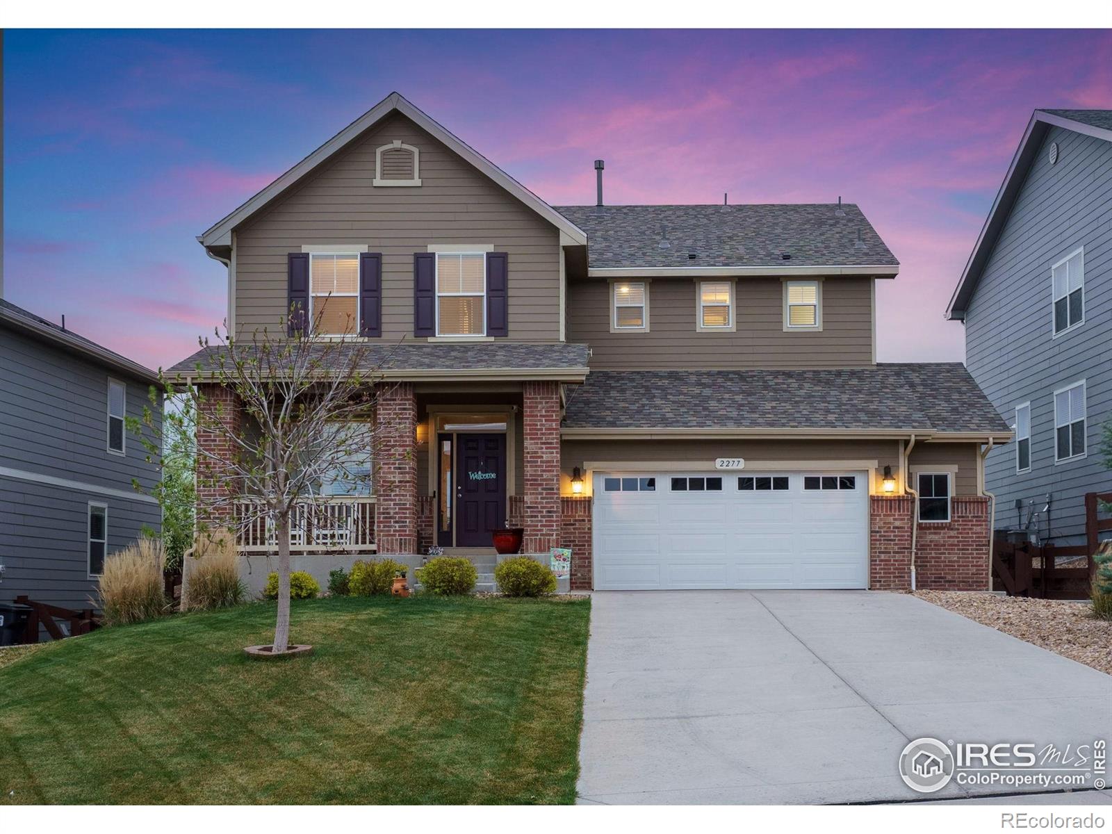 2277  Stonefish Drive, windsor MLS: 4567891032545 Beds: 3 Baths: 3 Price: $590,000