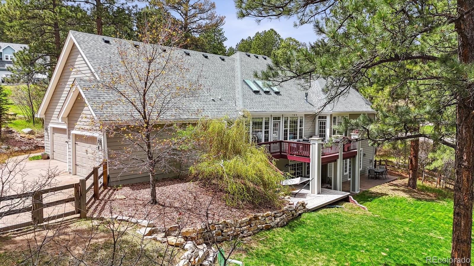 larkspur  House Search Picture