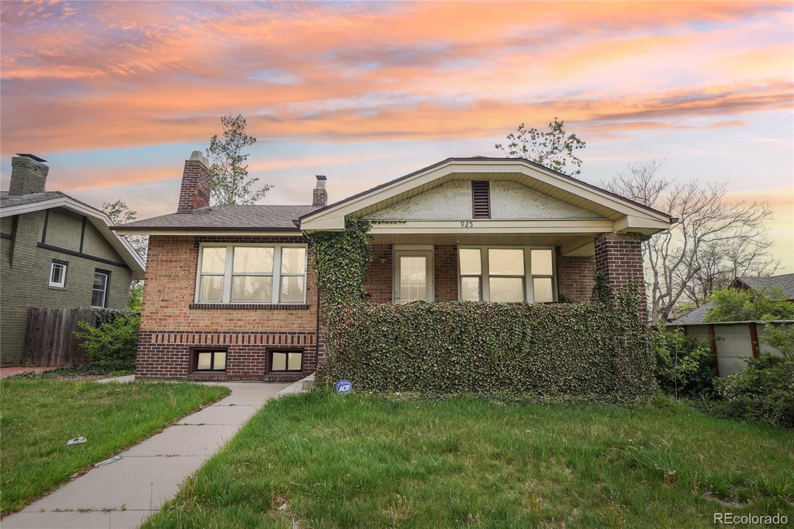 925 S University Boulevard, denver MLS: 1583811 Beds: 2 Baths: 2 Price: $955,000