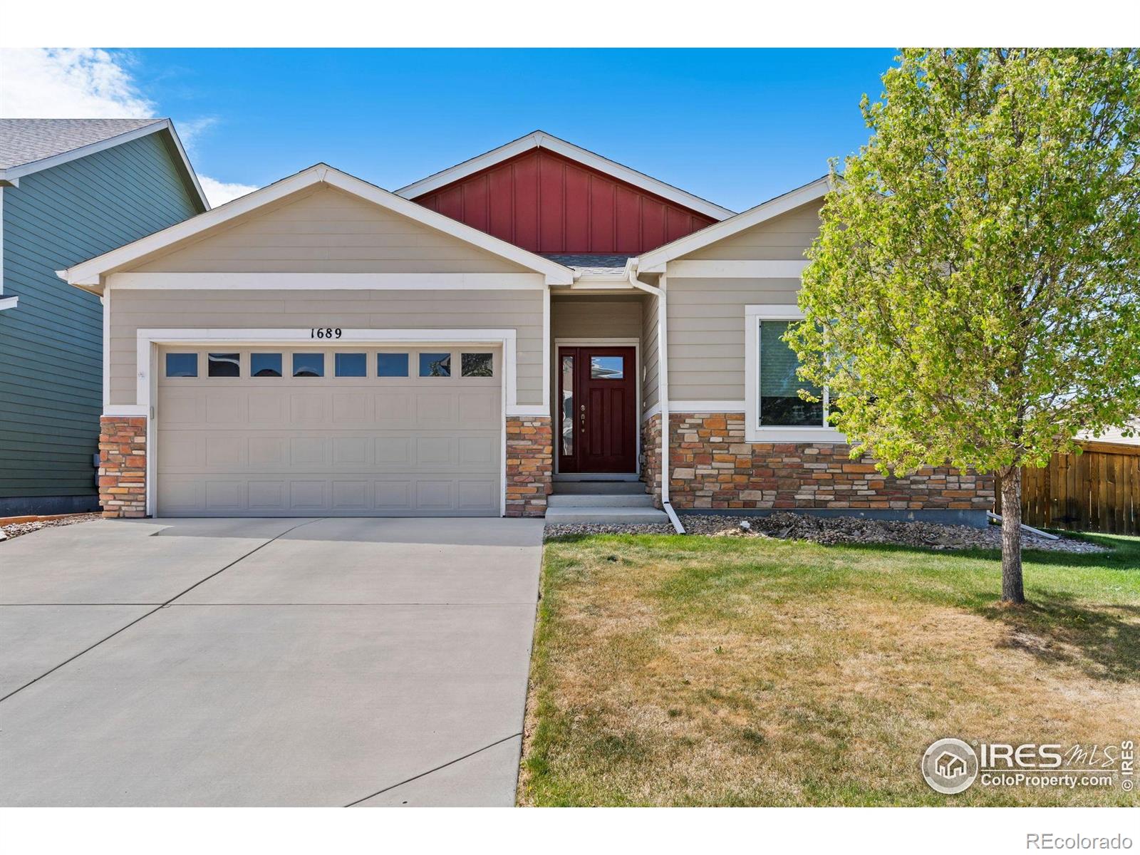 1689  Maseca Plaza Way, severance MLS: 4567891032562 Beds: 4 Baths: 3 Price: $545,000