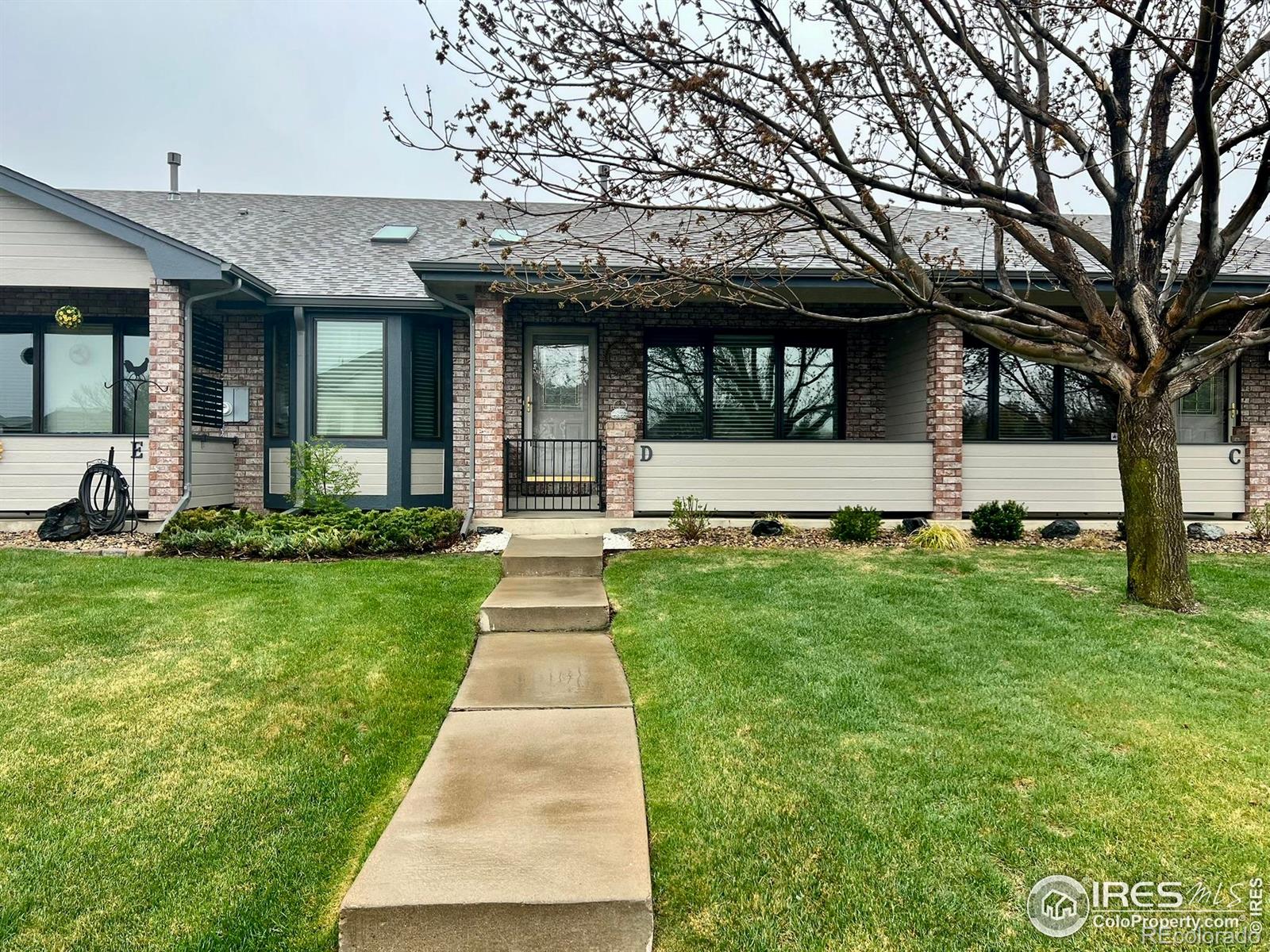 4652 W 21st Street Road, greeley MLS: 4567891032569 Beds: 3 Baths: 3 Price: $535,000