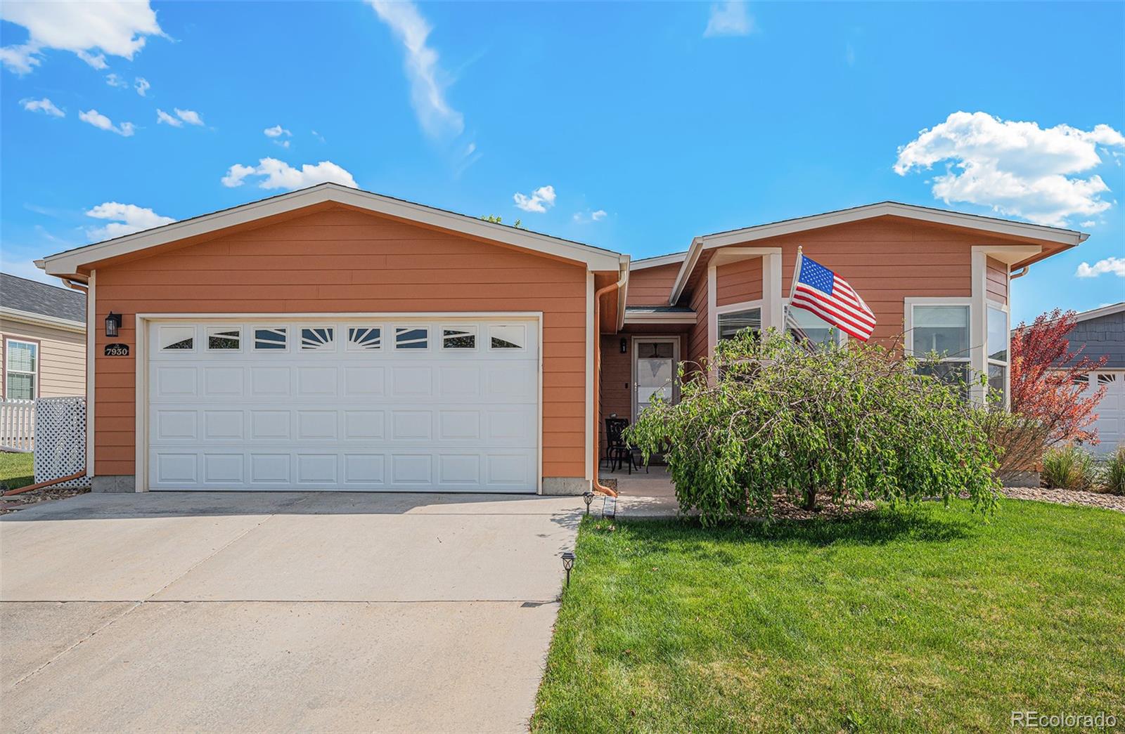7930  Larkspur Cir , frederick MLS: 4238662 Beds: 3 Baths: 2 Price: $310,000