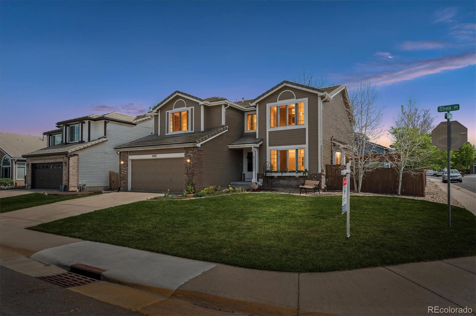 6502  Shea Place, highlands ranch MLS: 1657621 Beds: 4 Baths: 3 Price: $810,000