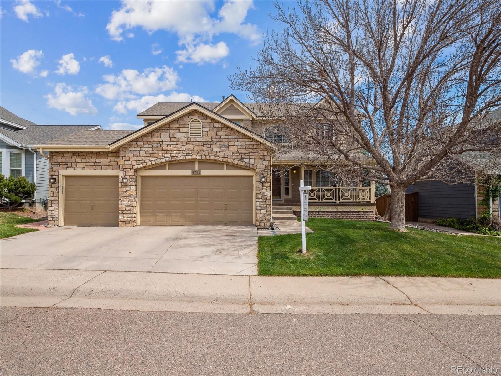 8766  Cresthill Lane, highlands ranch MLS: 3040513 Beds: 5 Baths: 4 Price: $924,900