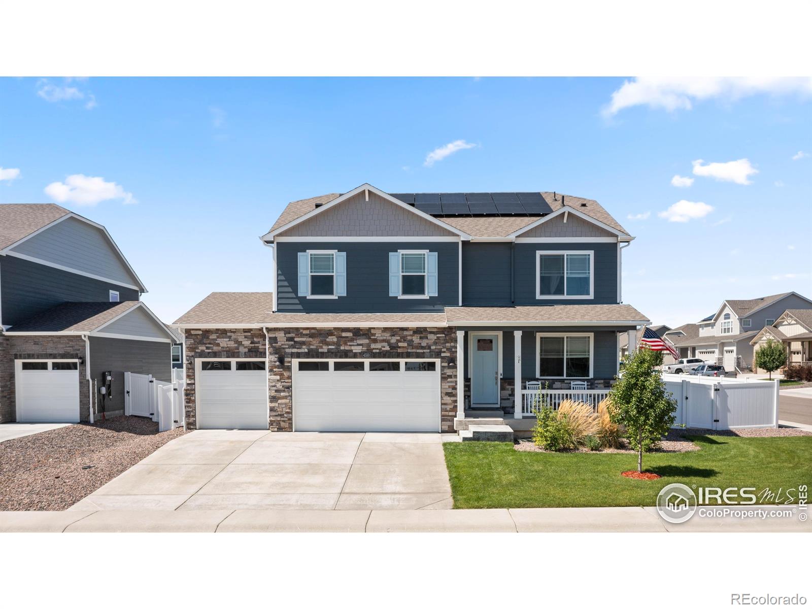 4550  Bishopsgate Drive, windsor MLS: 4567891032657 Beds: 5 Baths: 3 Price: $670,000