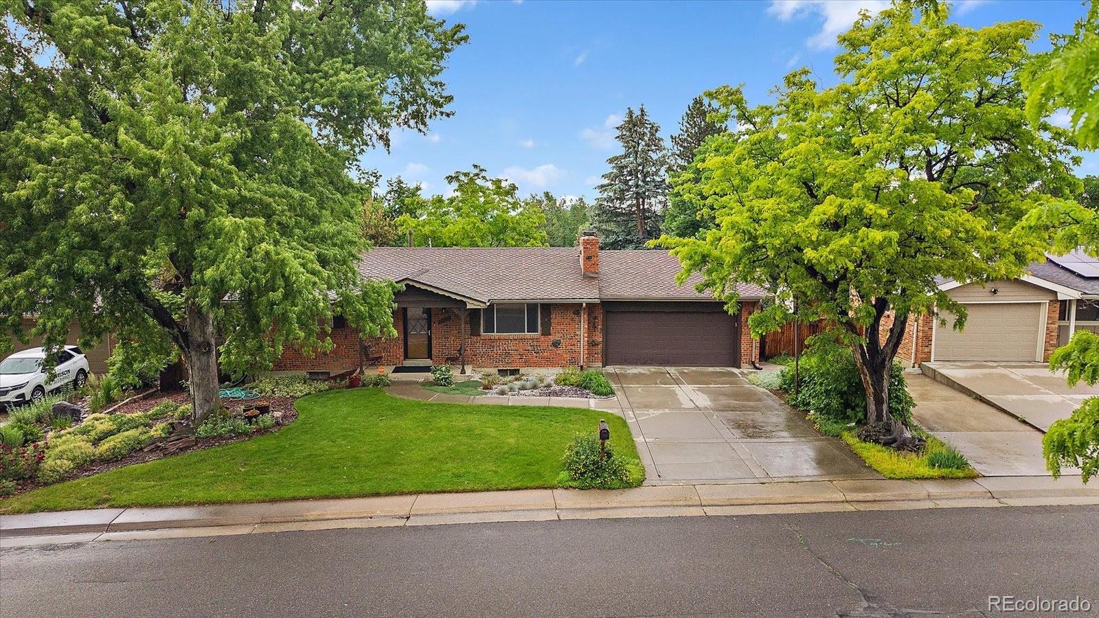 7077  Dudley Drive, arvada MLS: 3153201 Beds: 4 Baths: 2 Price: $640,000