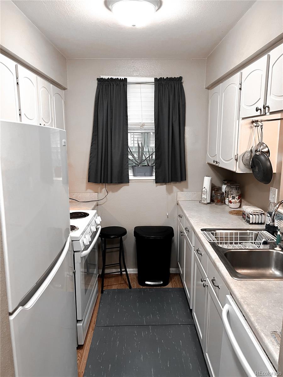 aurora  House Search Picture
