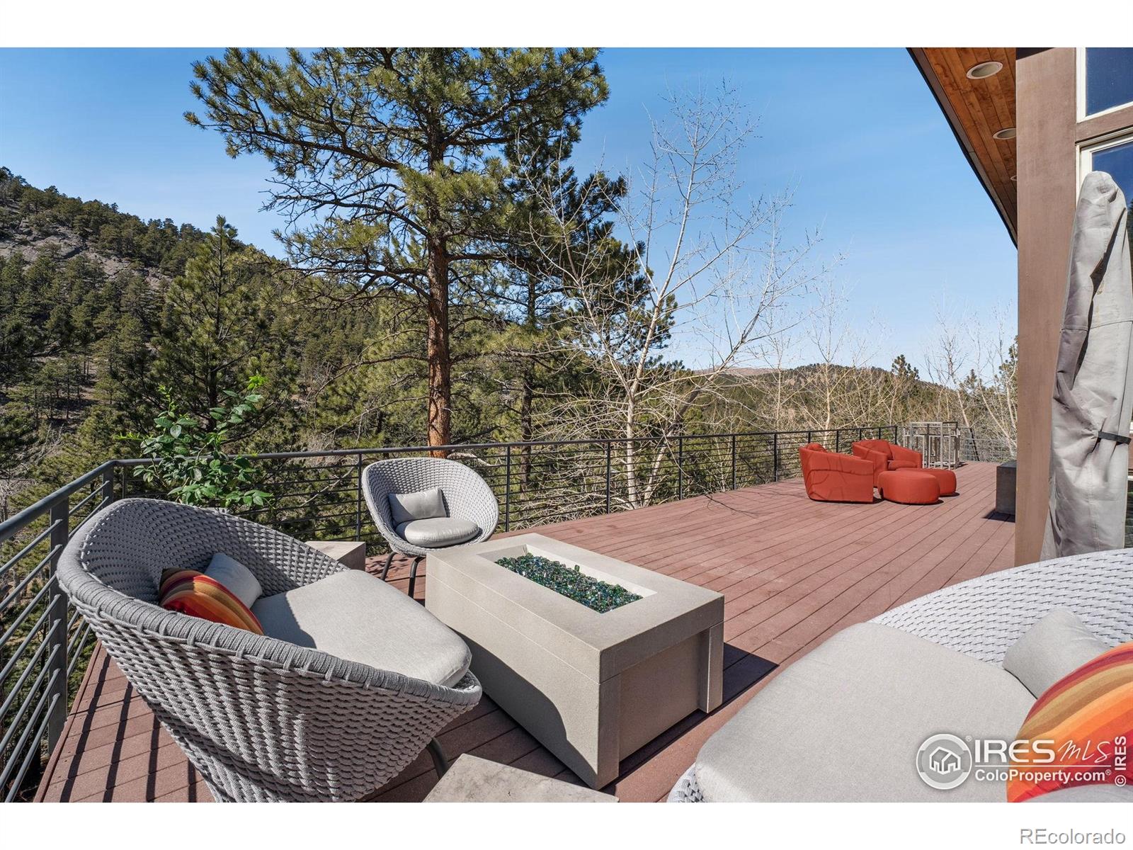 boulder  House Search Picture