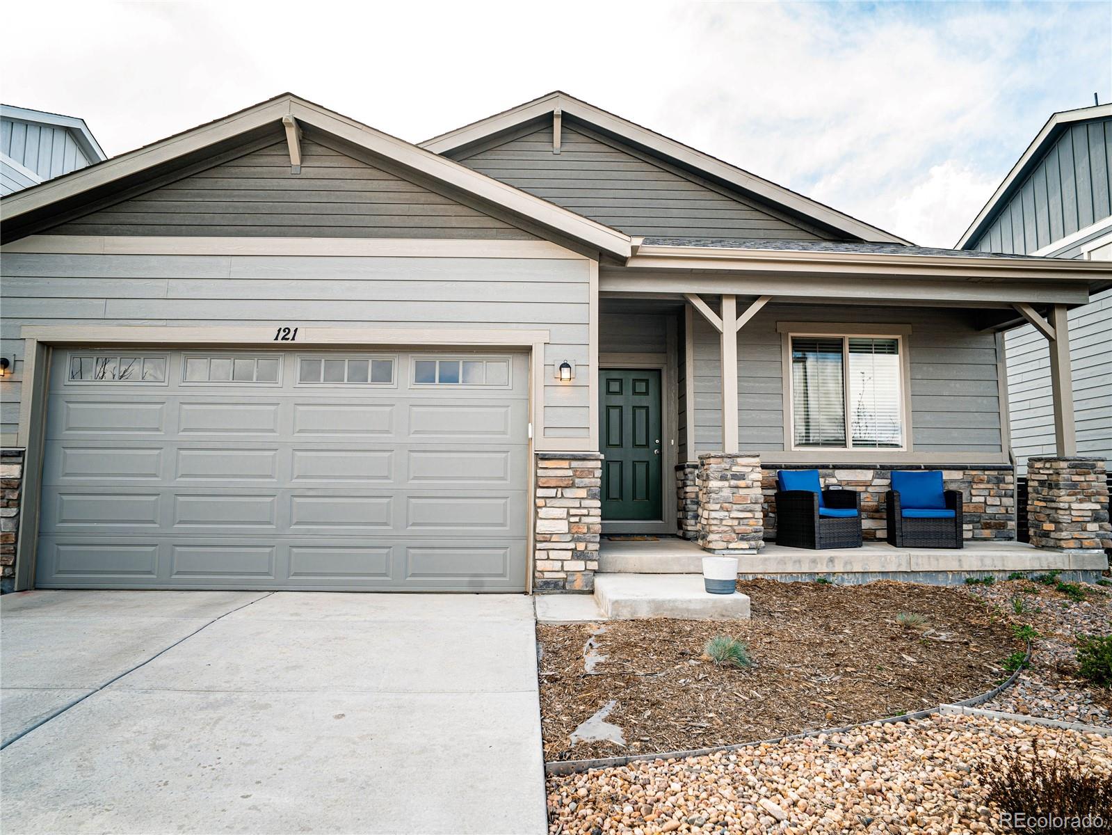 121 S Vandriver Way, aurora  House Search MLS Picture