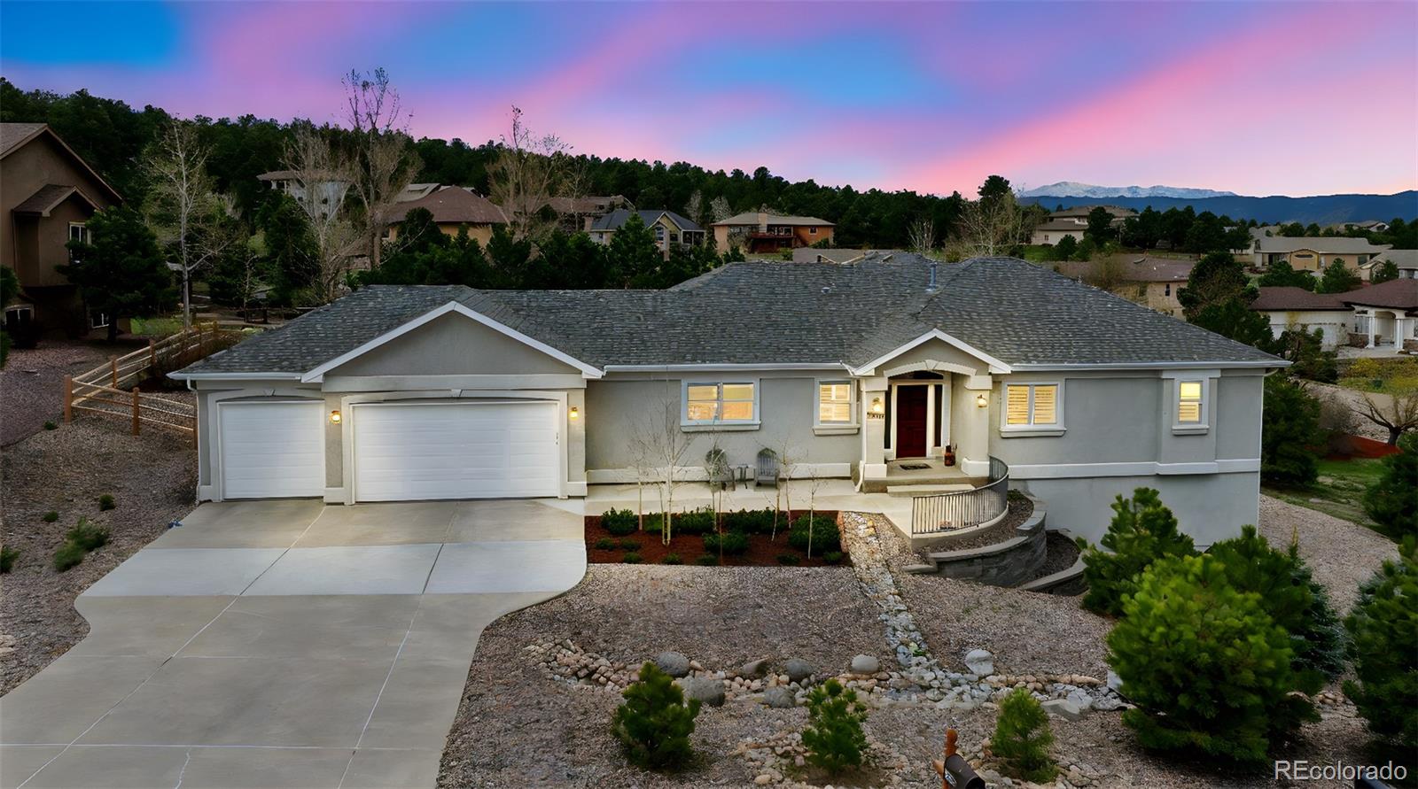 monument  House Search Picture