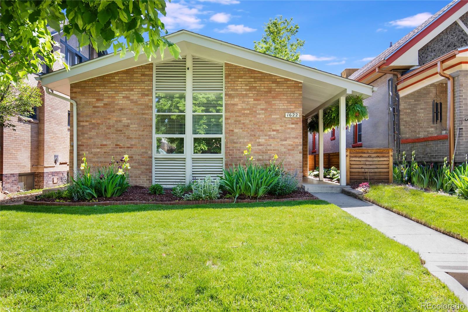 1622  Monroe Street, denver MLS: 7400452 Beds: 4 Baths: 2 Price: $875,000