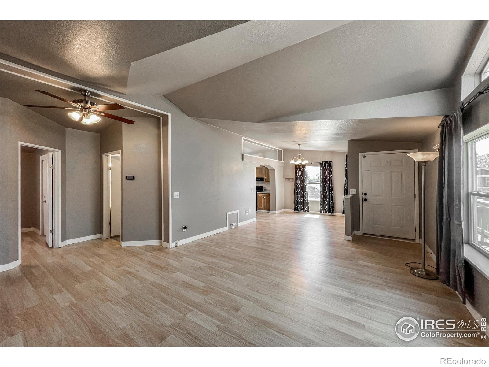 wellington  House Search Picture