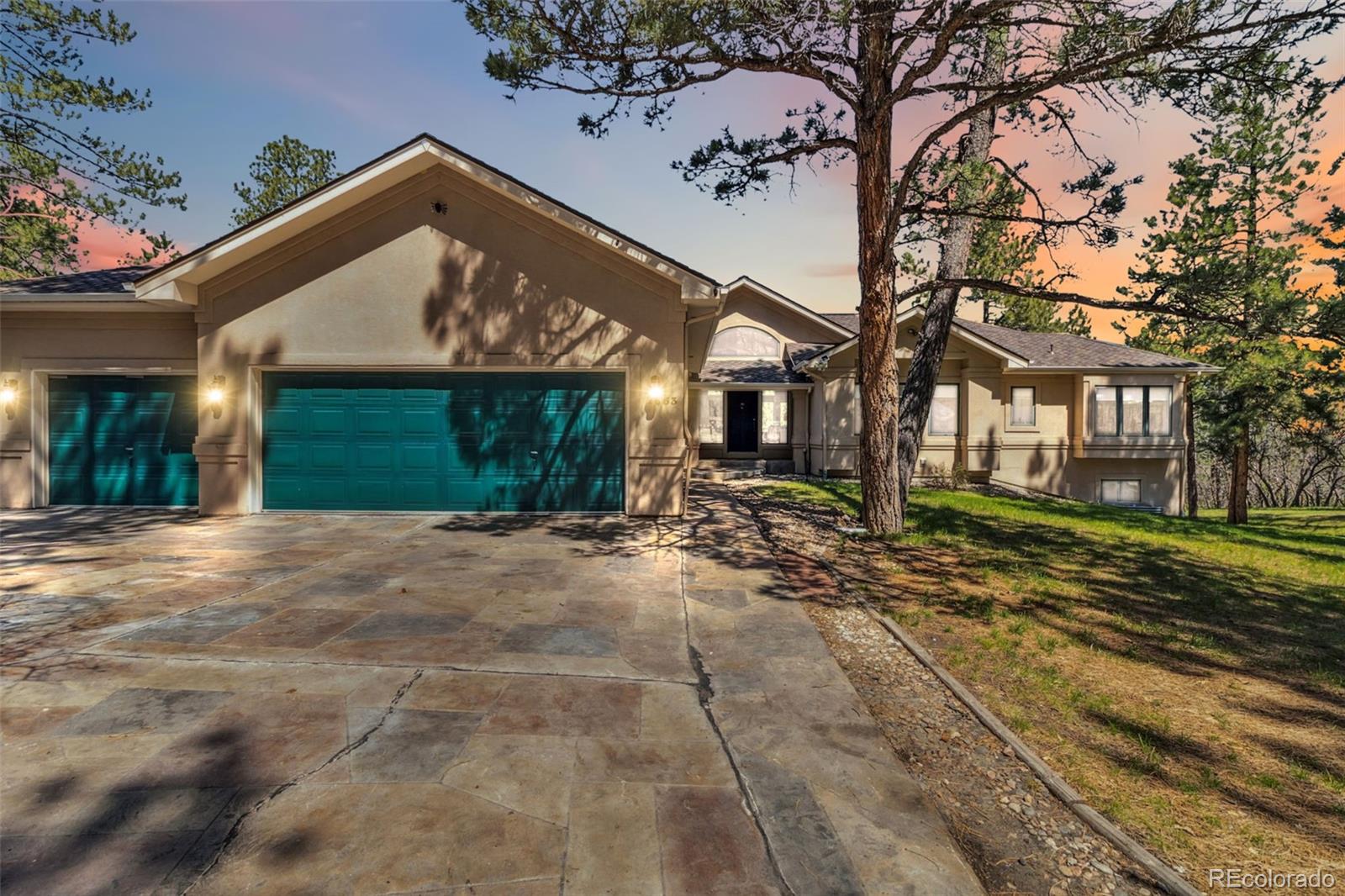 larkspur  House Search Picture