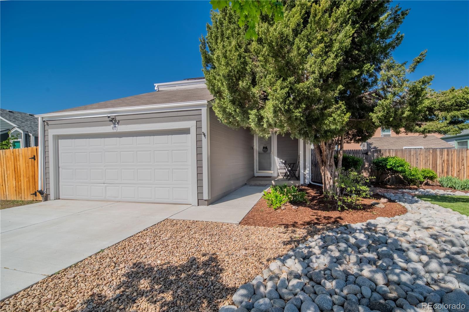 aurora  House Search Picture