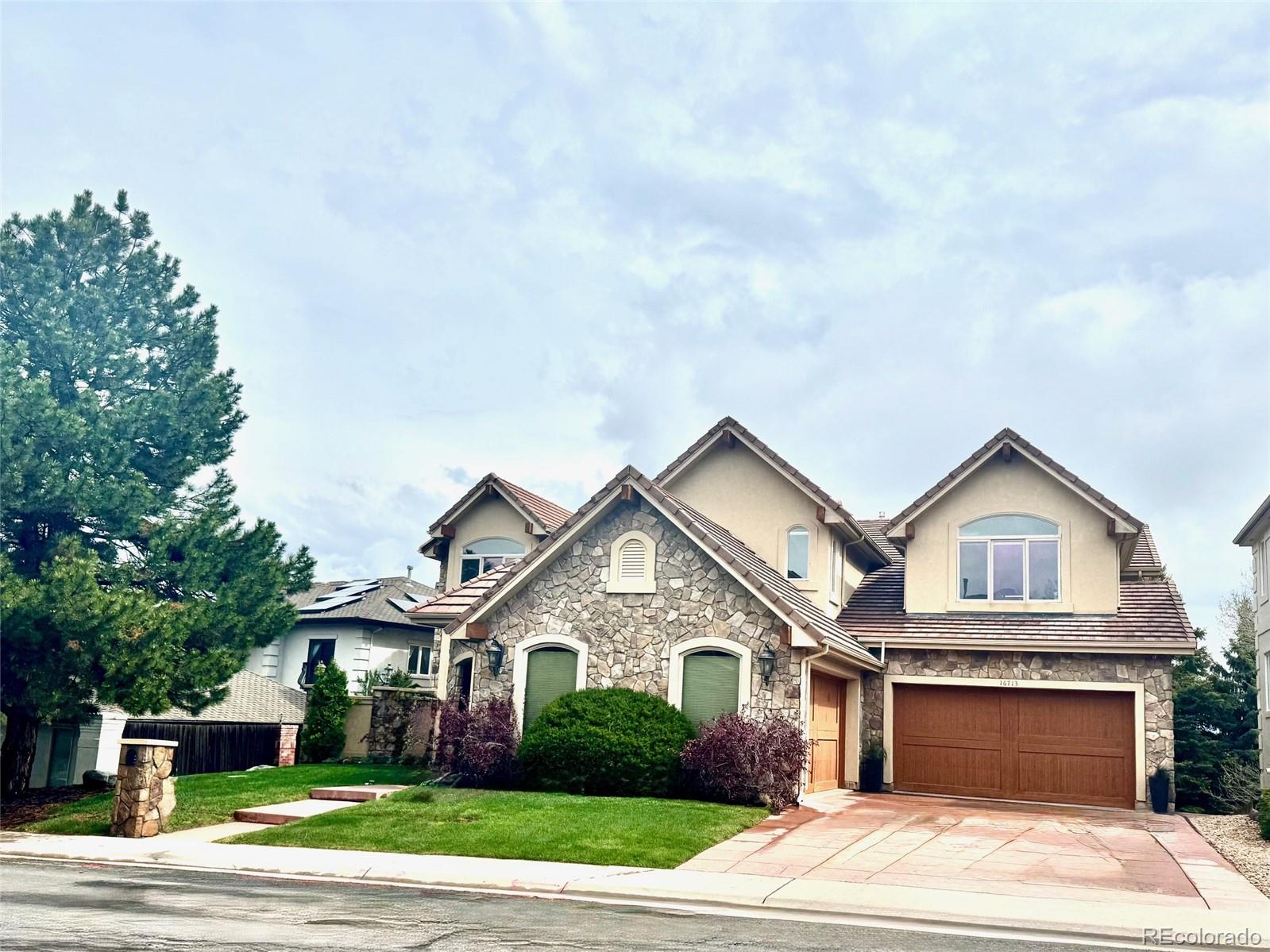 golden  House Search Picture