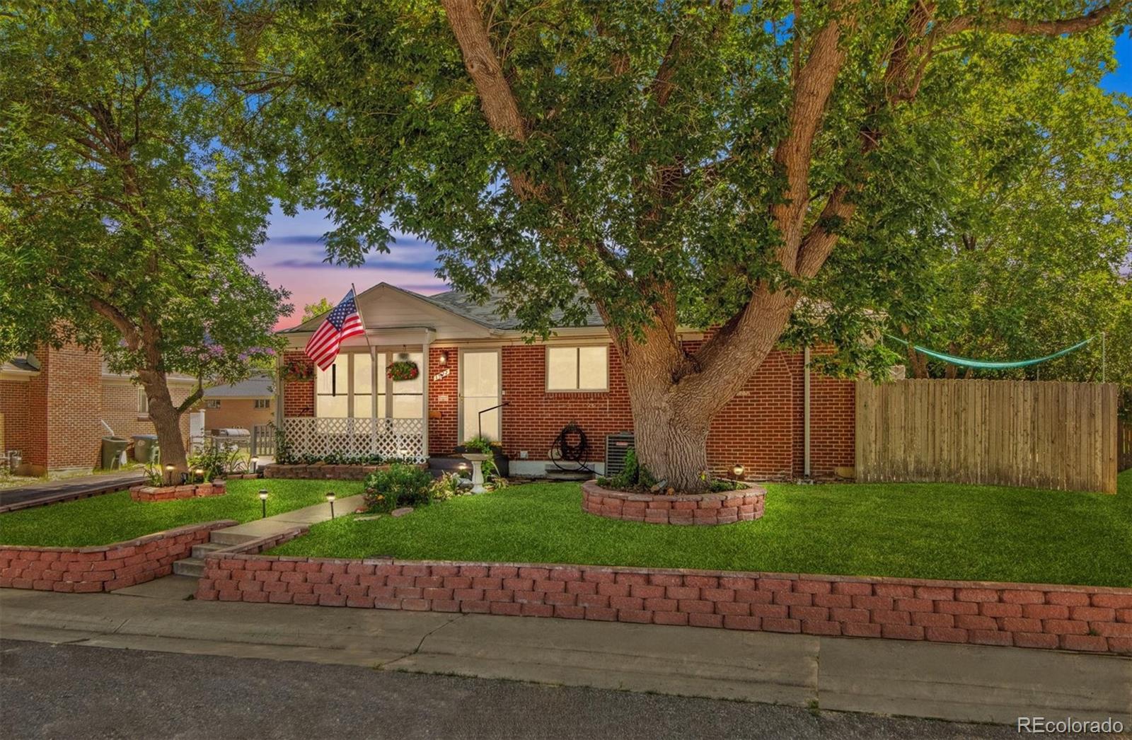 1922  Graves Court, northglenn  House Search MLS Picture