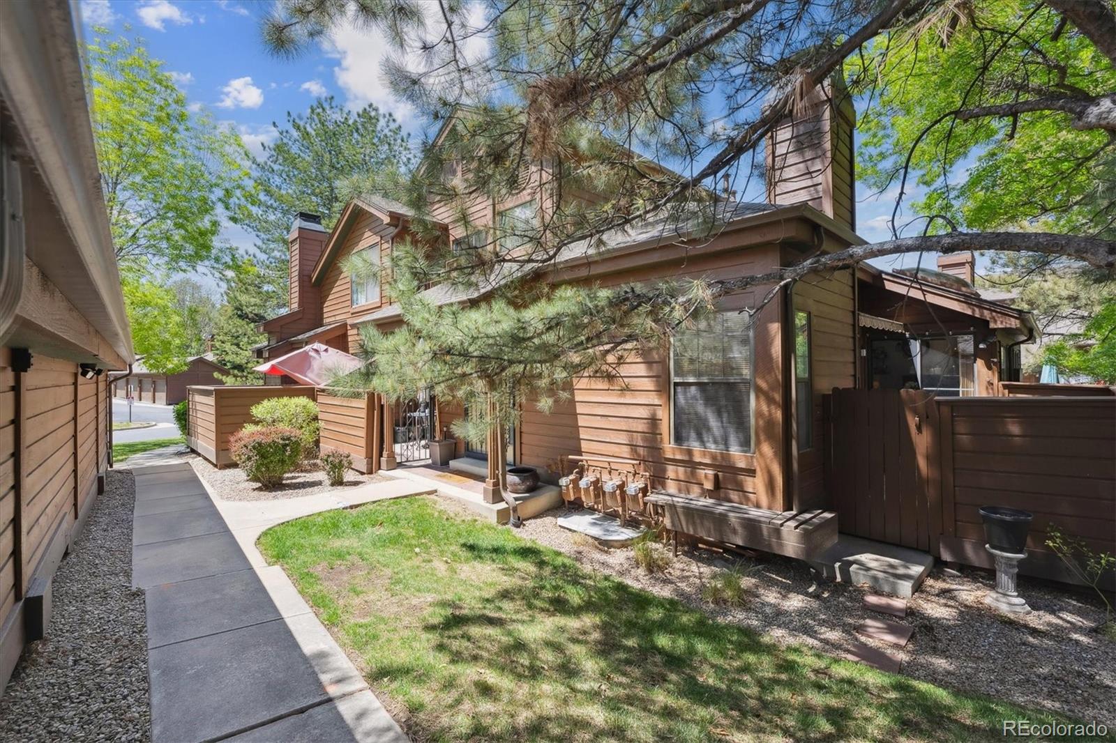 8010  Holland Court, arvada  House Search MLS Picture