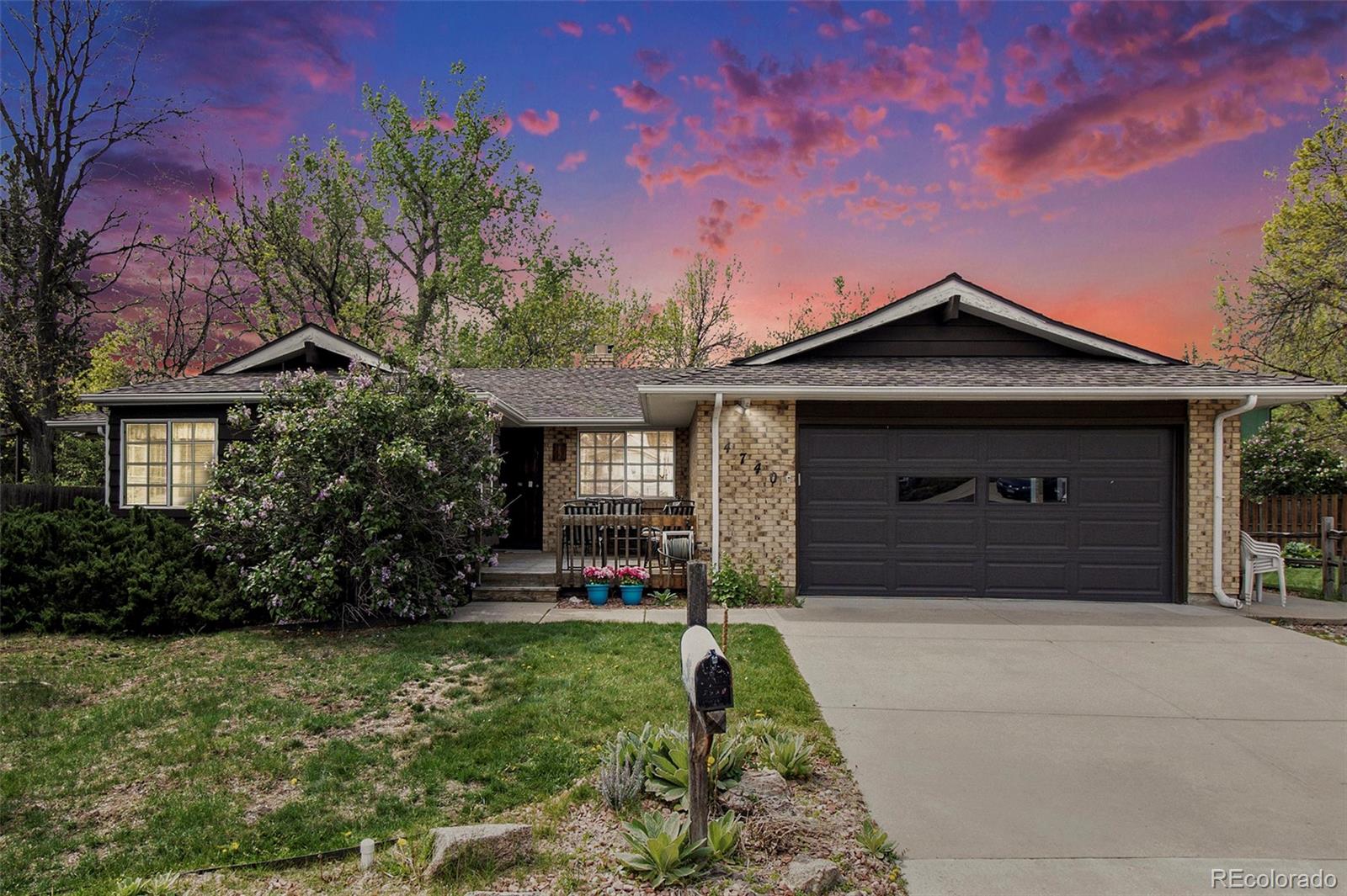 boulder  House Search Picture