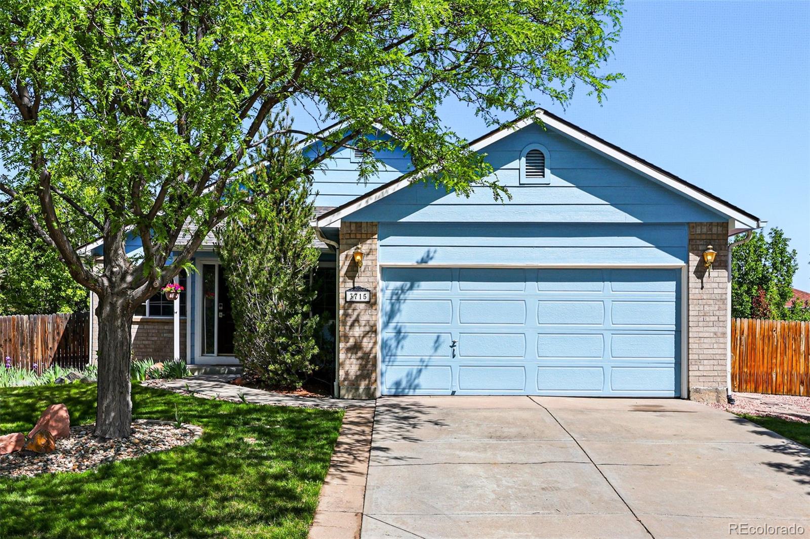 3715 E 139th Place, thornton MLS: 6359723 Beds: 4 Baths: 3 Price: $599,000