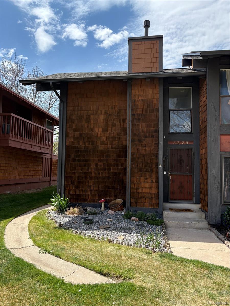 aurora  House Search Picture