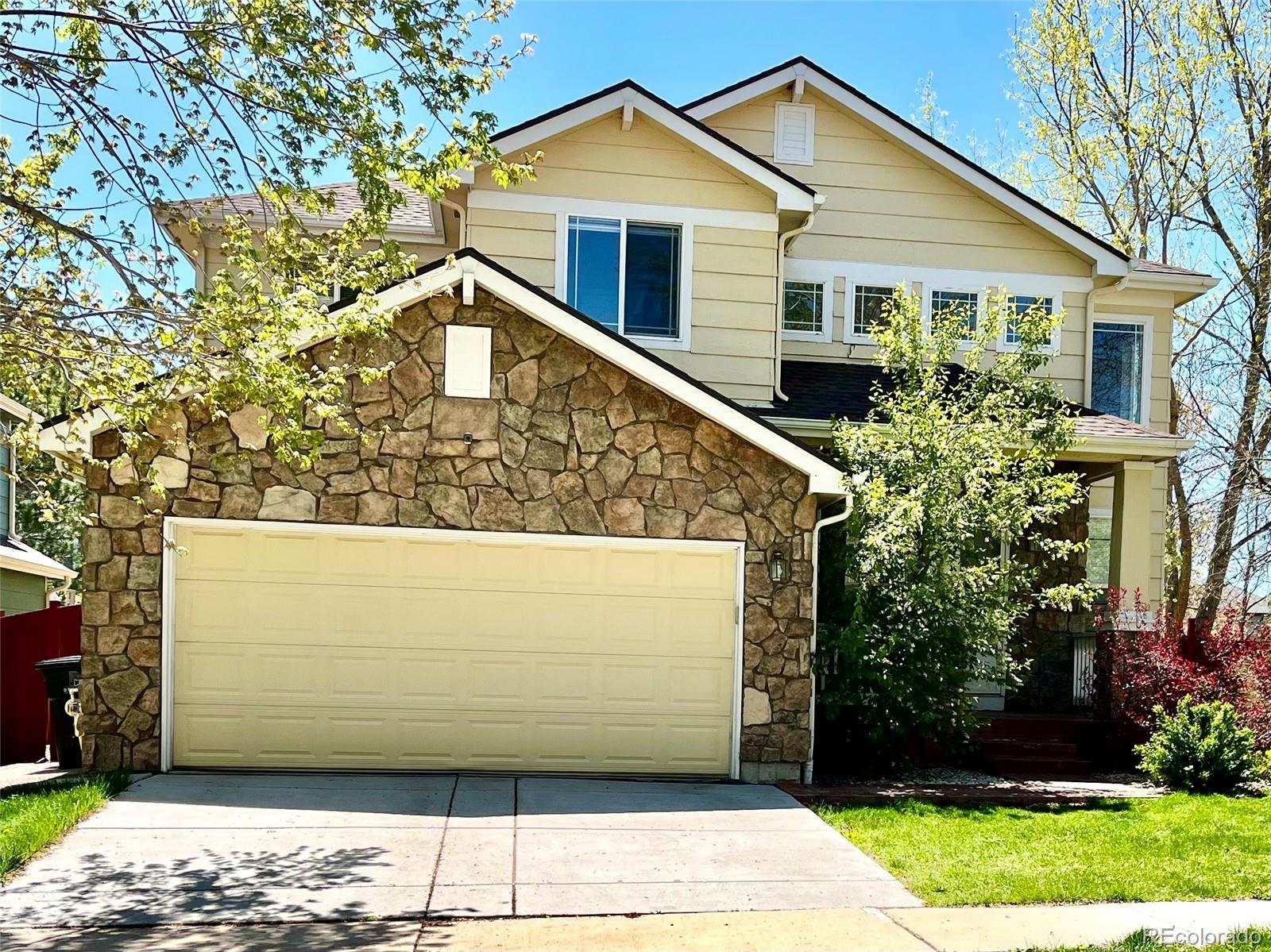 5988 W Crestline Avenue, littleton MLS: 8776945 Beds: 4 Baths: 4 Price: $750,000