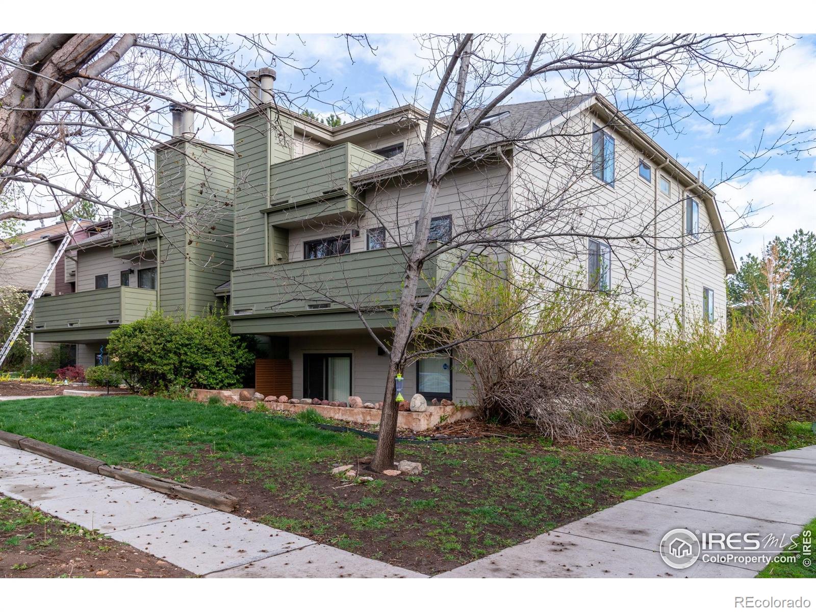 boulder  House Search Picture