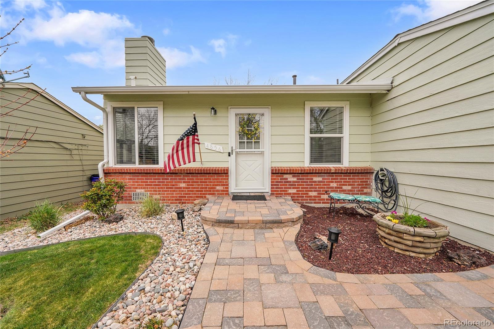 4856 S Quintero Circle, aurora MLS: 5883702 Beds: 2 Baths: 2 Price: $479,000