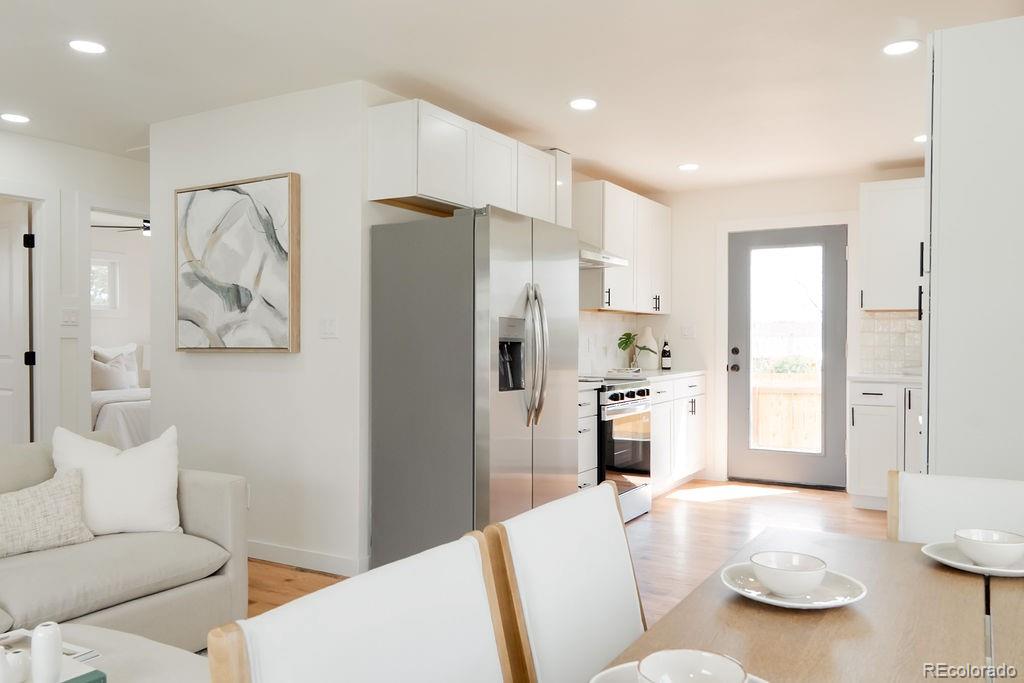 930 S Lowell Boulevard, denver MLS: 6982959 Beds: 2 Baths: 1 Price: $440,000