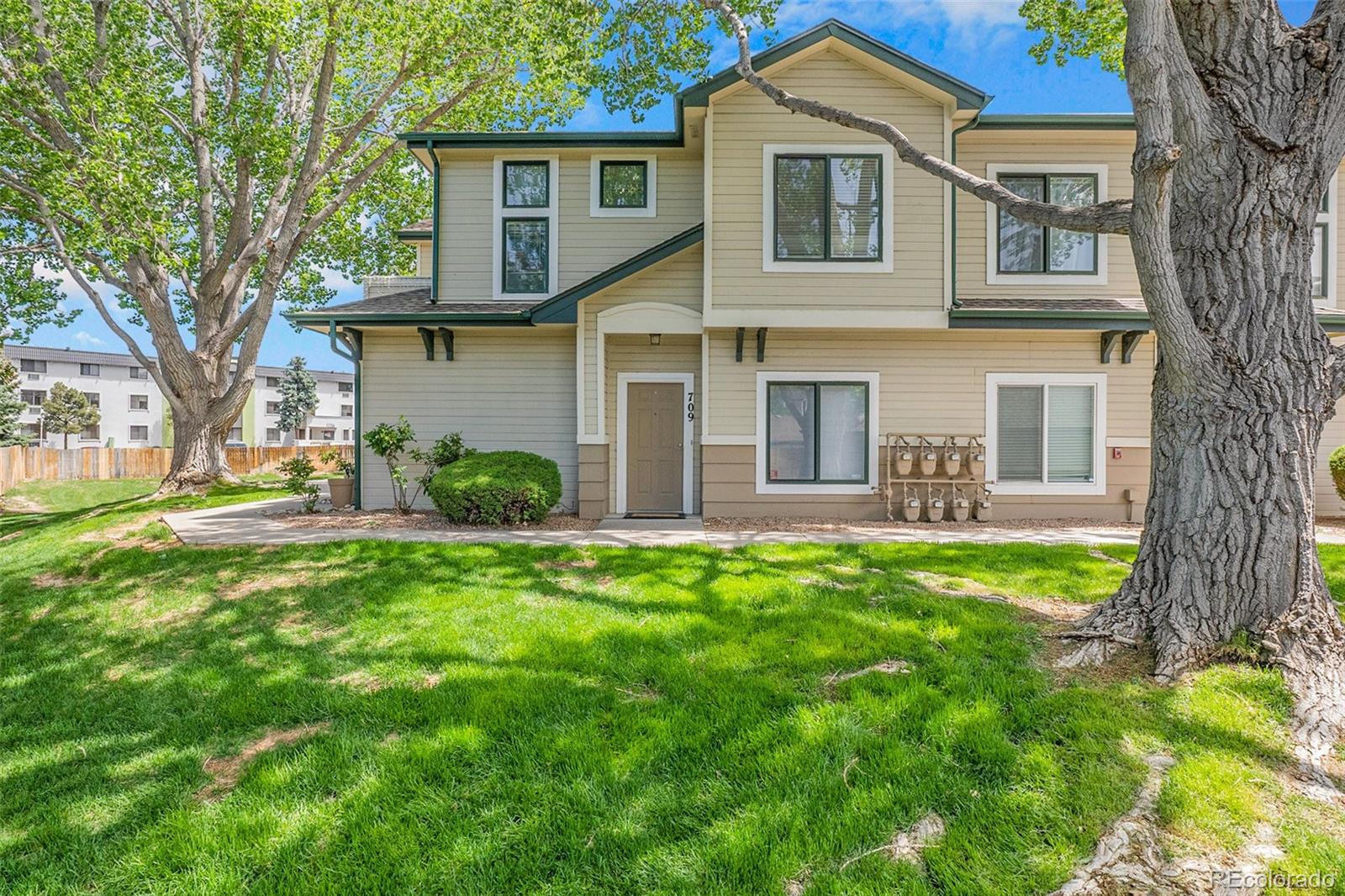 8707 E Florida Avenue 709, Denver  MLS: 3560644 Beds: 2 Baths: 2 Price: $300,000