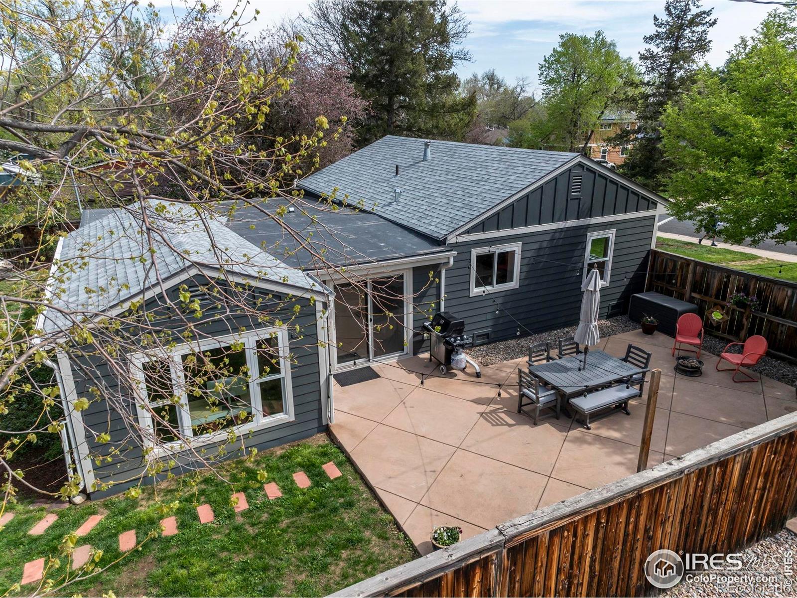 boulder  House Search Picture