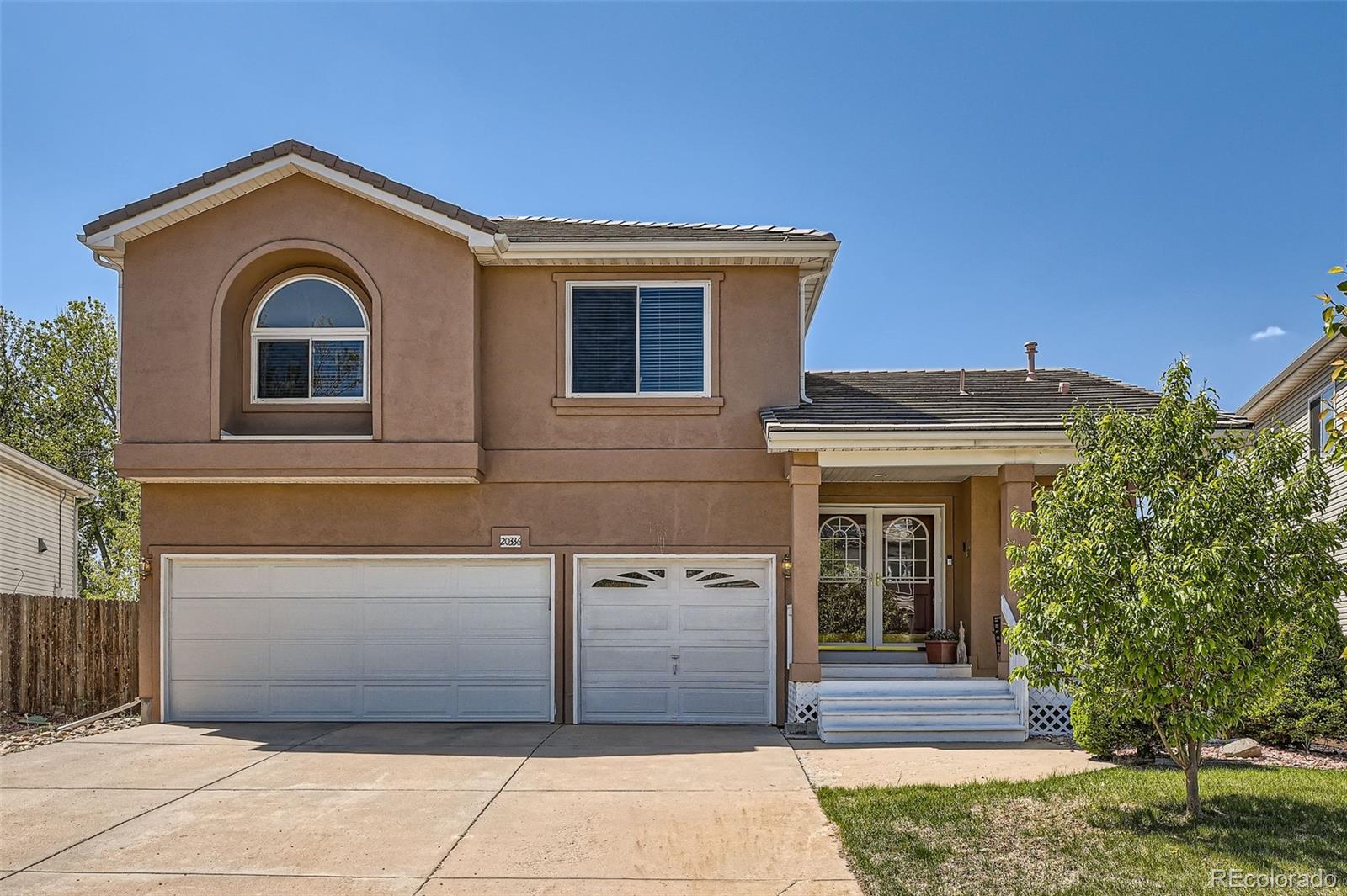 20336 E 48th Drive, denver MLS: 9851689 Beds: 3 Baths: 3 Price: $515,000