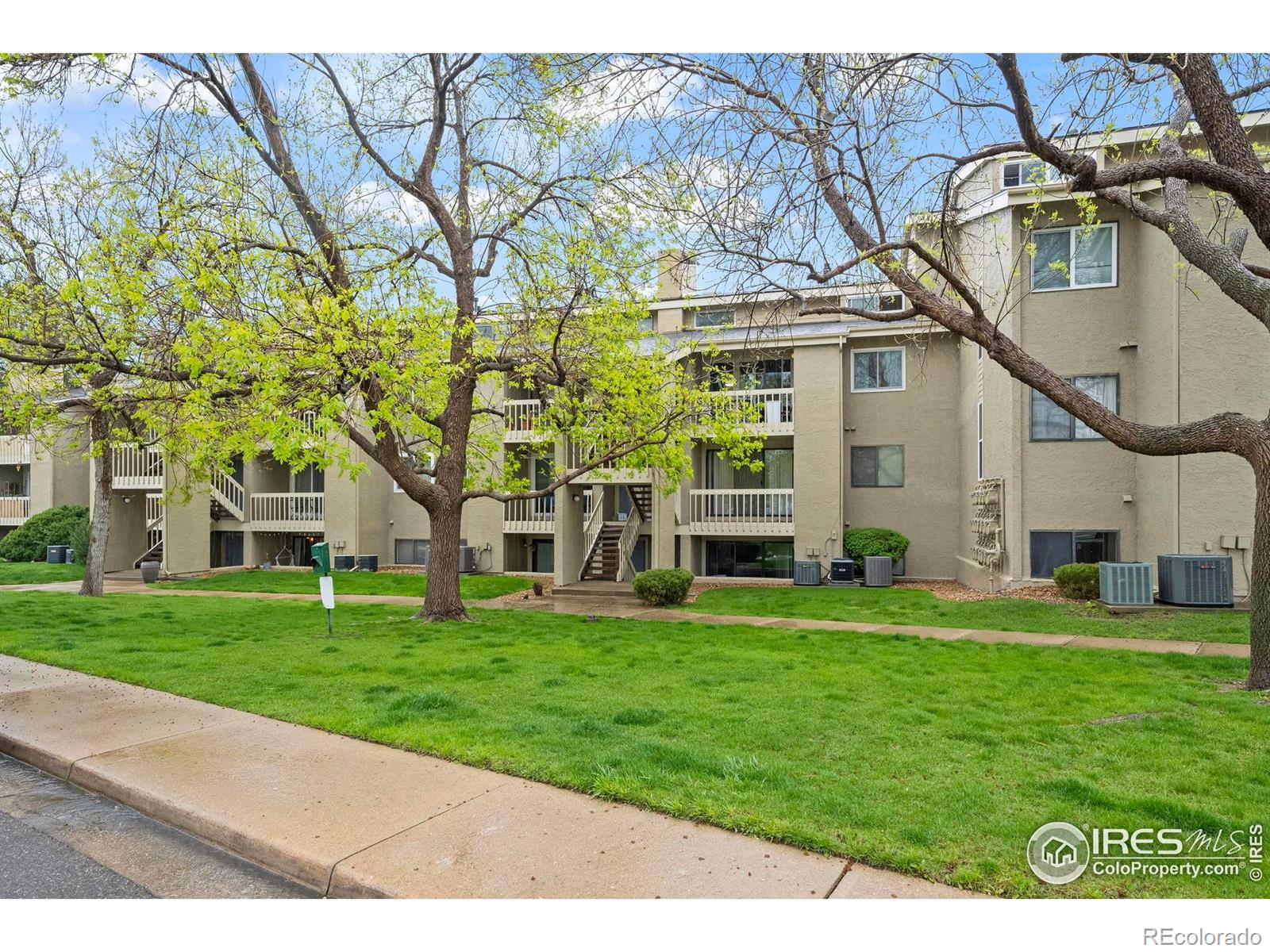 boulder  House Search Picture