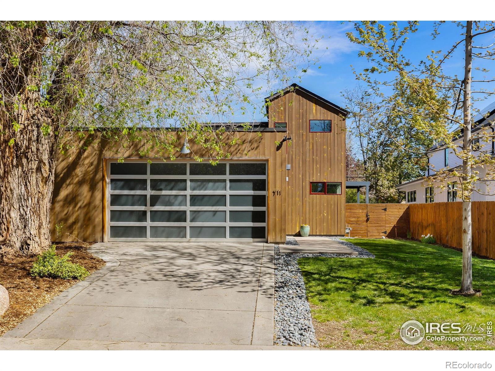 boulder  House Search Picture