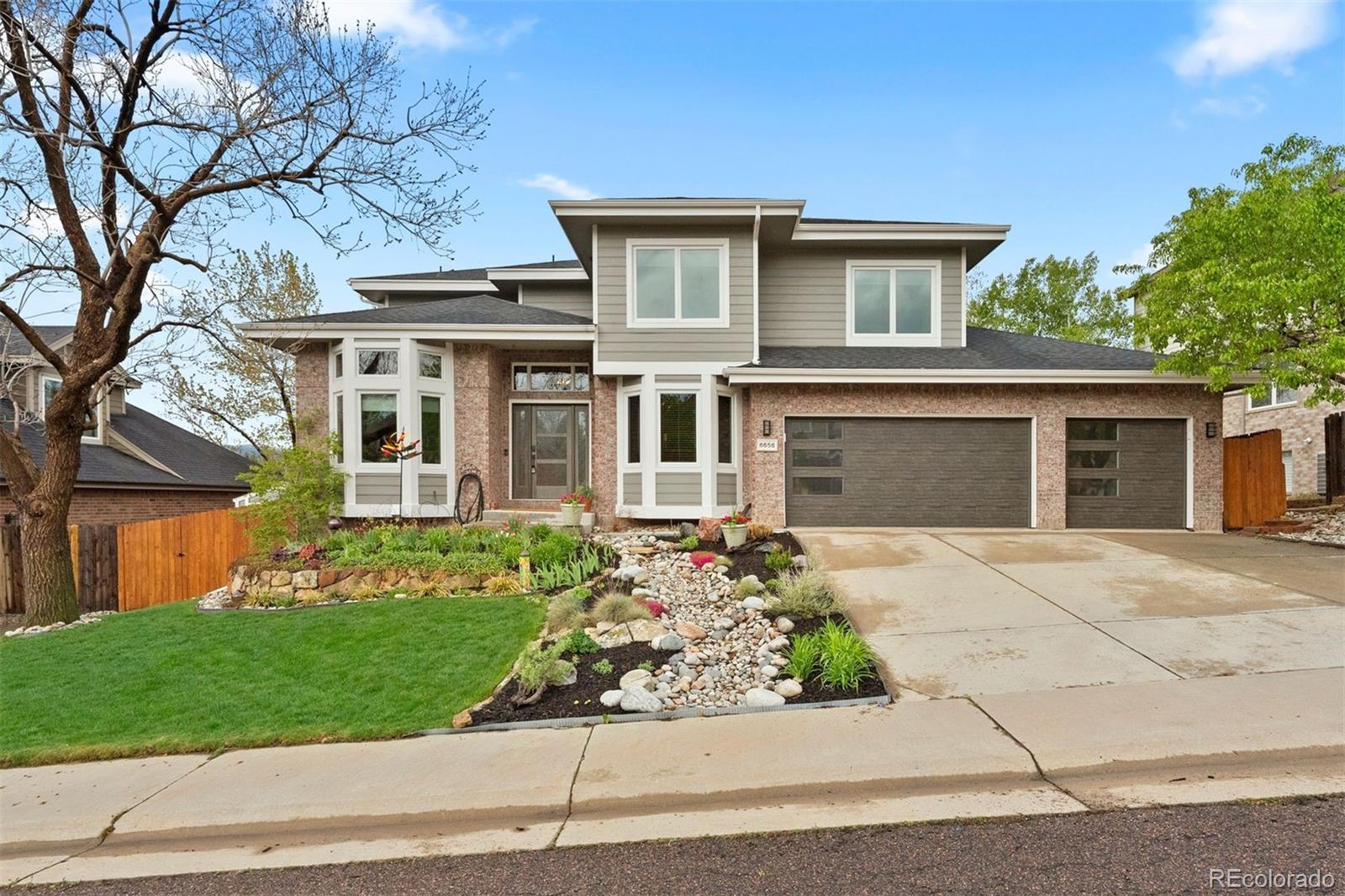 6656 S Oak Circle, littleton  House Search MLS Picture