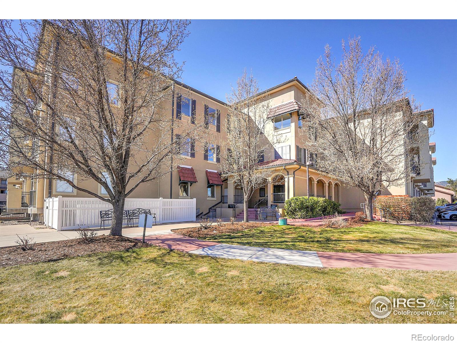 boulder  House Search Picture
