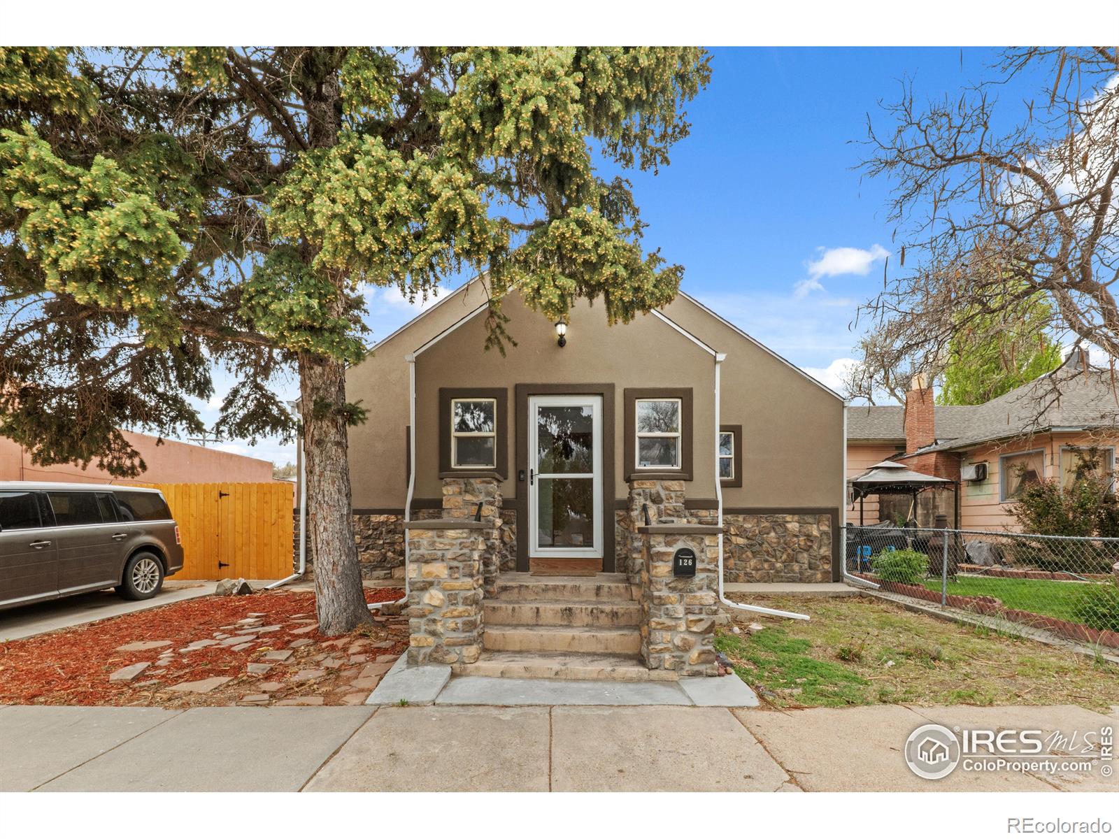 brush  House Search Picture