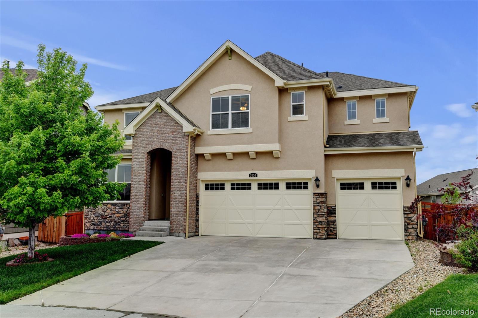 2454  Ambience Lane, castle rock MLS: 9212584 Beds: 6 Baths: 5 Price: $824,900
