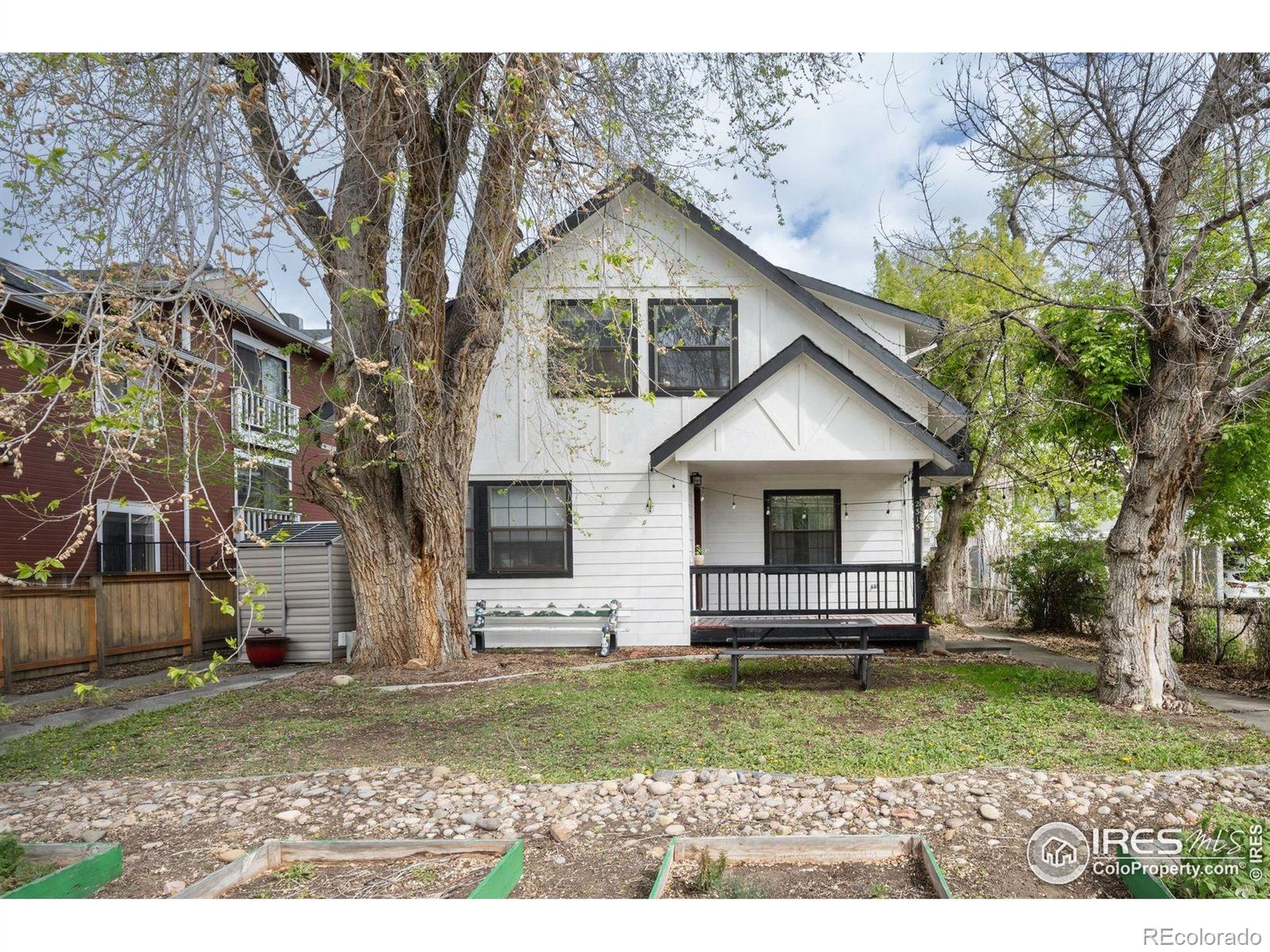 boulder  House Search Picture