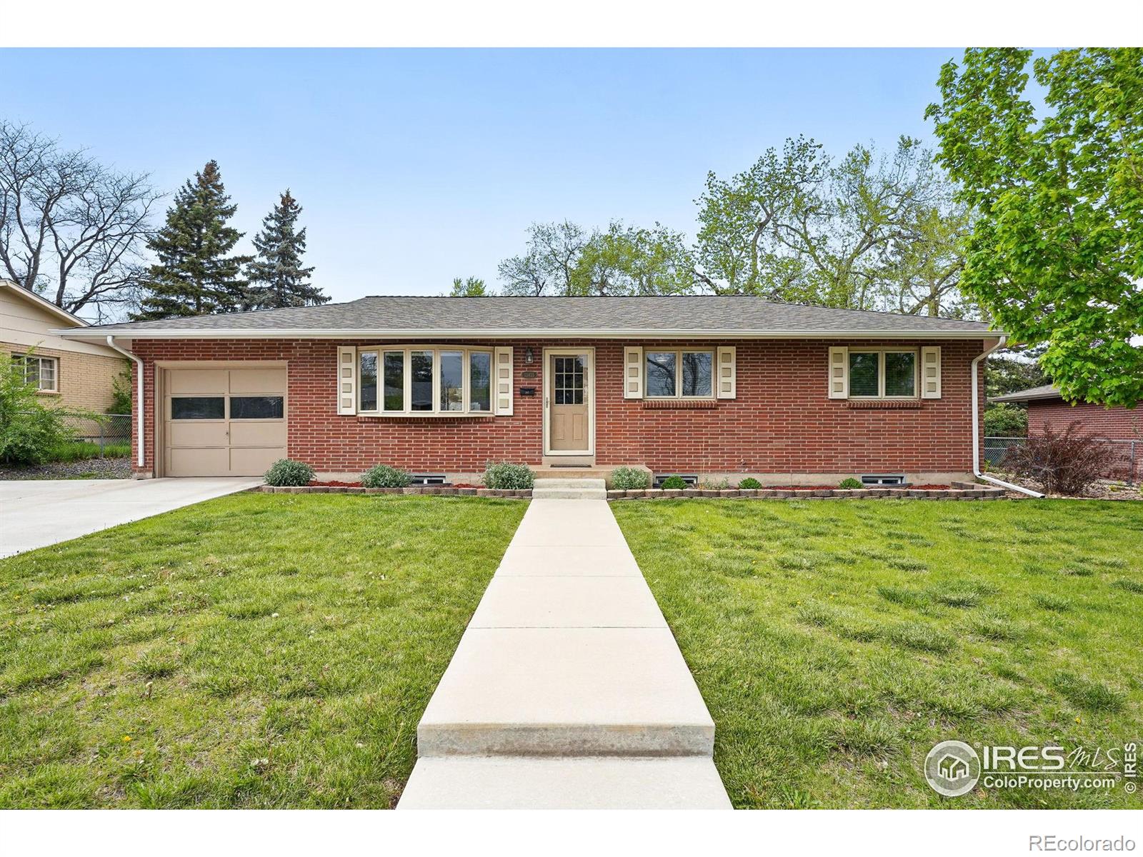 golden  House Search Picture