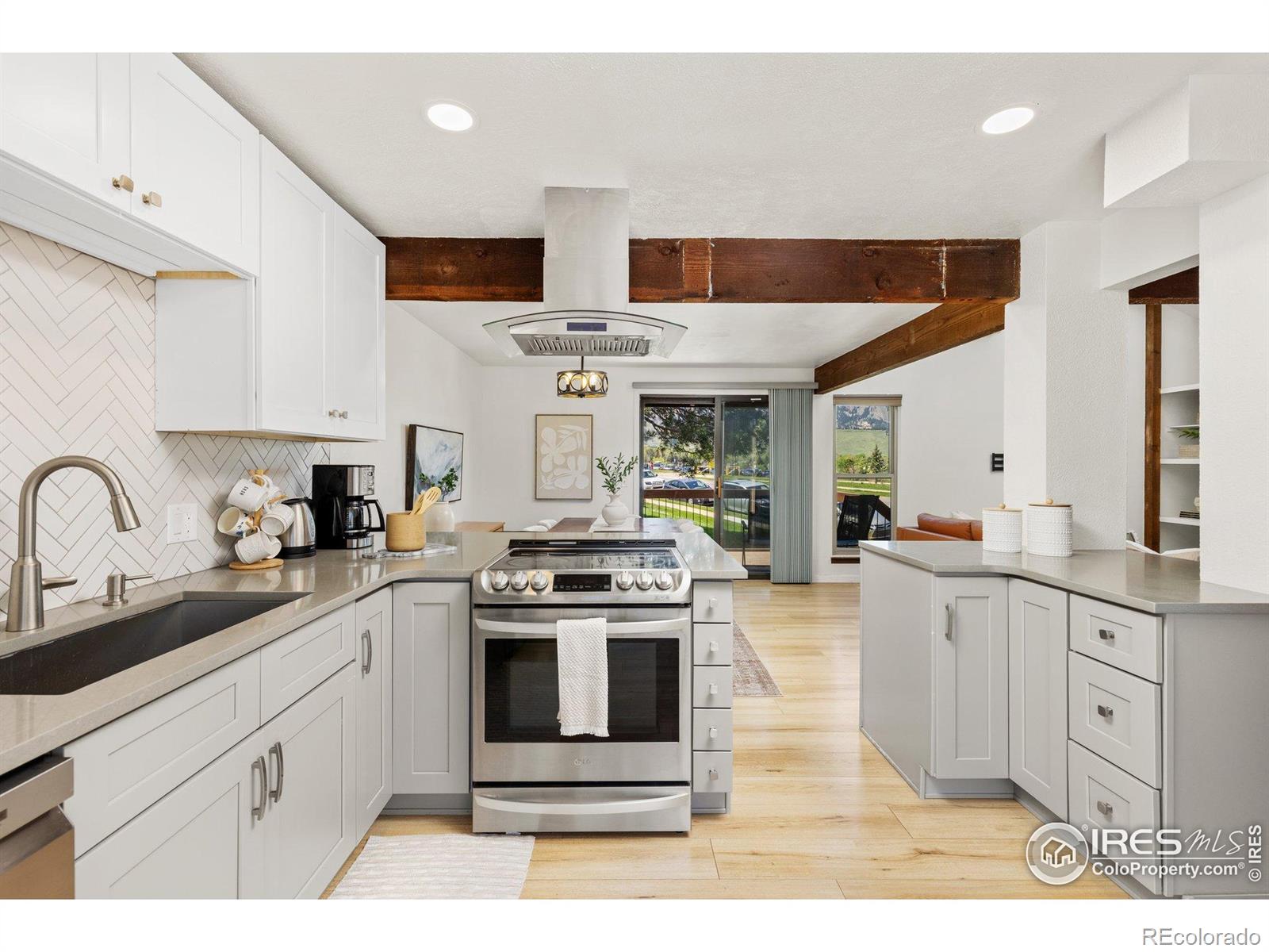 boulder  House Search Picture