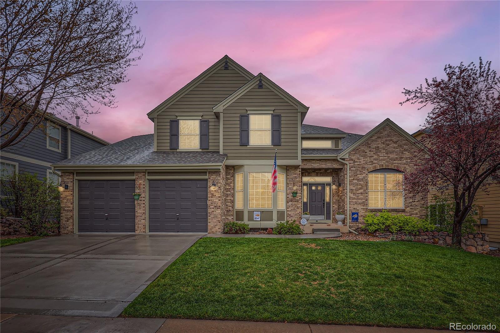 527  Stonemont Drive, castle pines MLS: 6831502 Beds: 4 Baths: 4 Price: $939,900