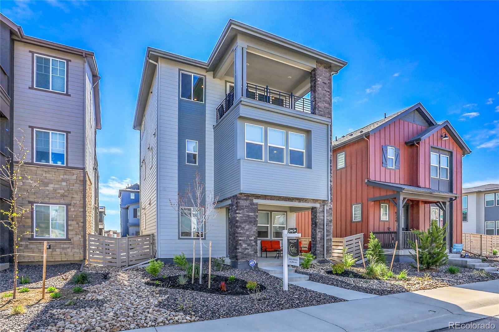 8728  Hotchkiss Street, littleton MLS: 2104379 Beds: 4 Baths: 4 Price: $699,000