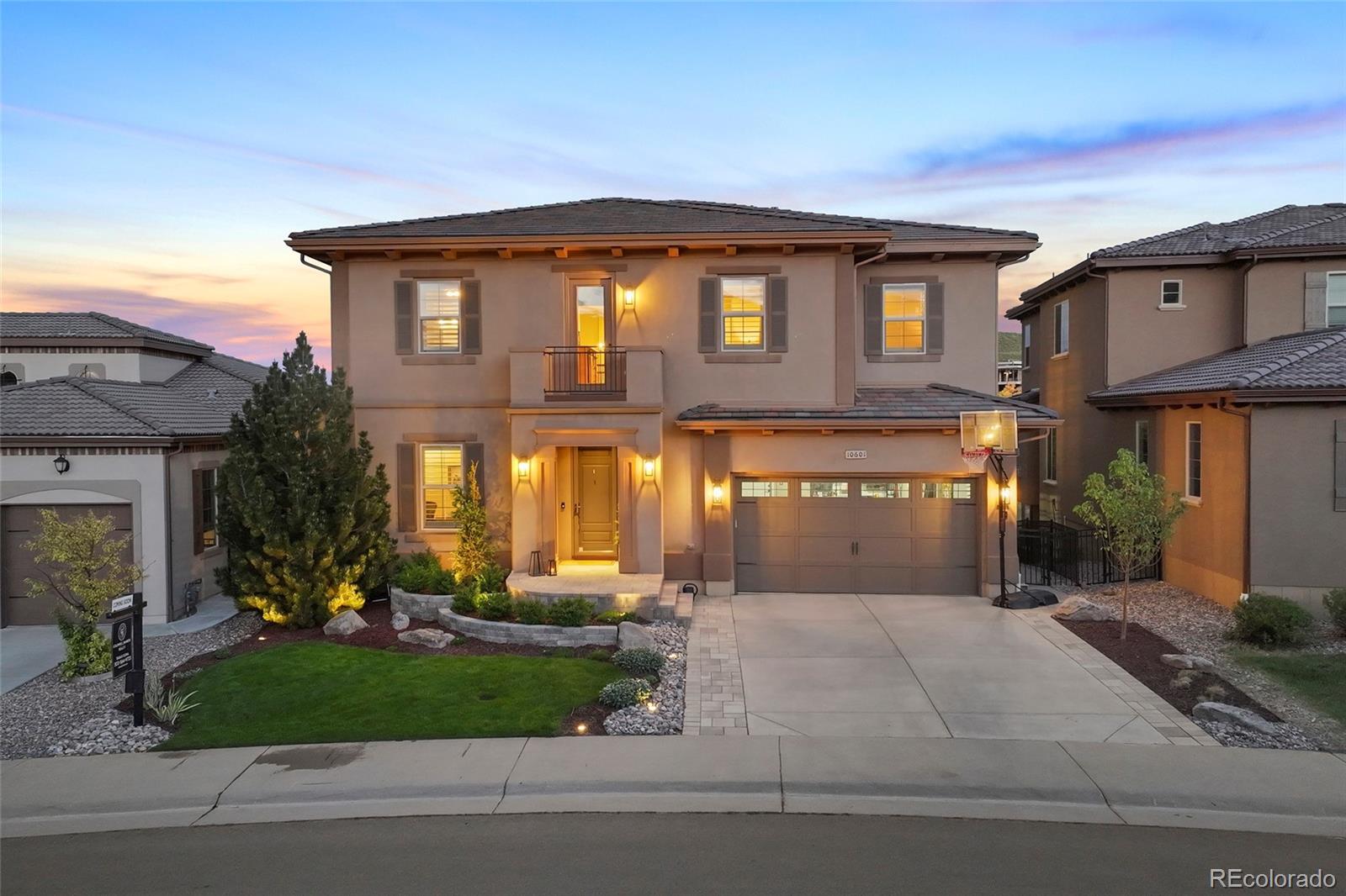 lone tree  House Search Picture