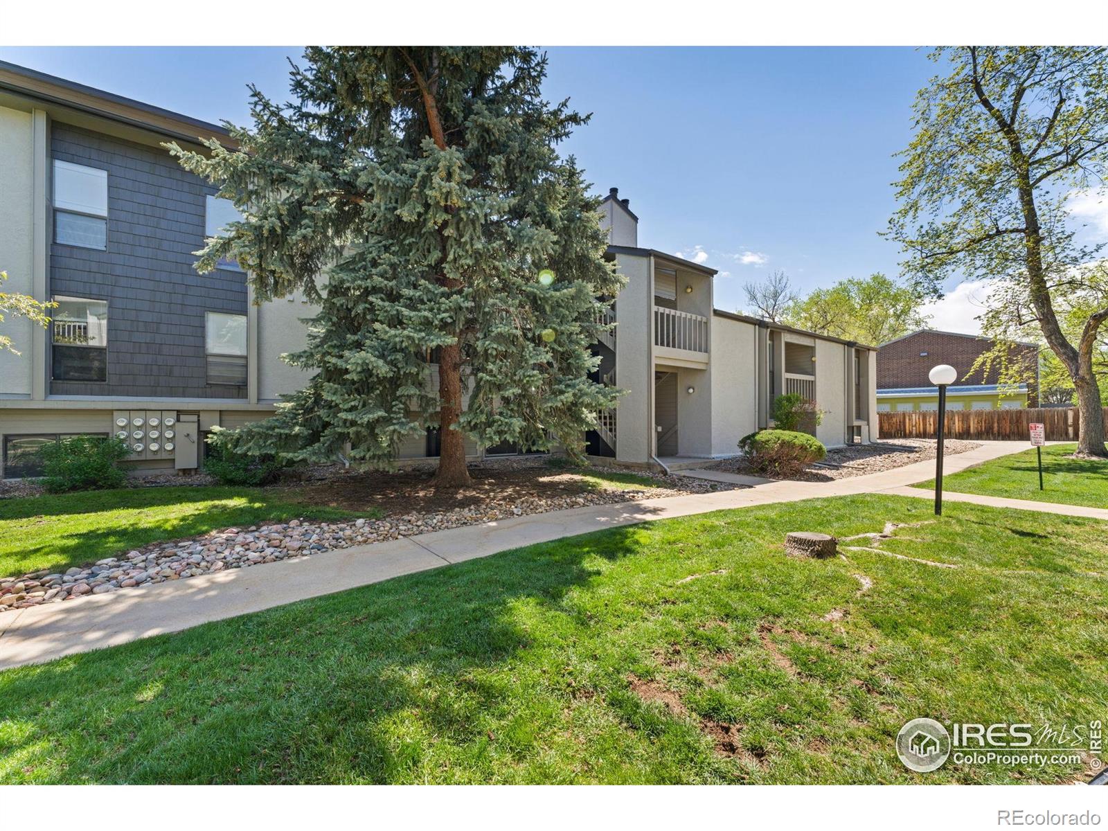 boulder  House Search Picture