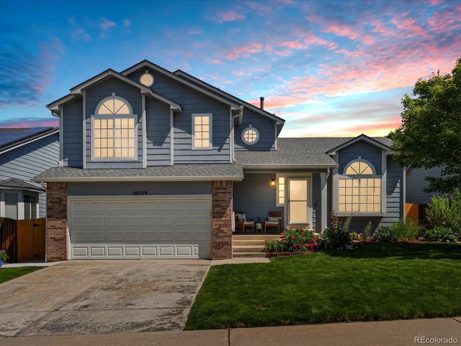 20789 E Princeton Place, aurora MLS: 7226754 Beds: 3 Baths: 3 Price: $570,000