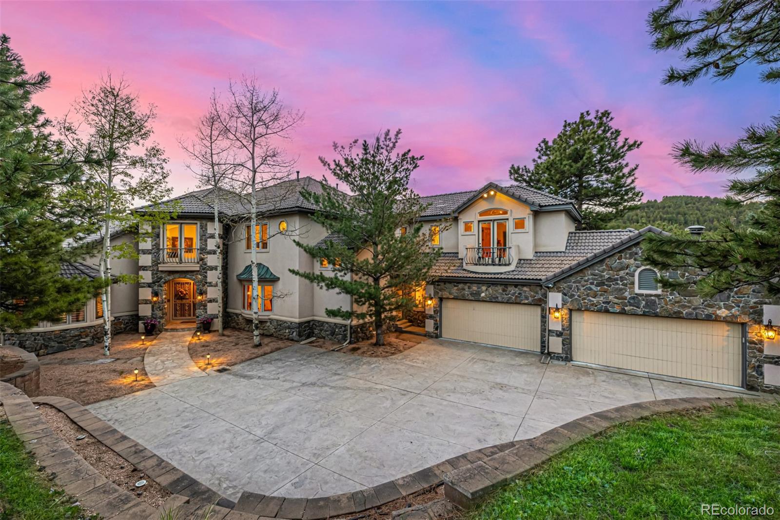 golden  House Search Picture