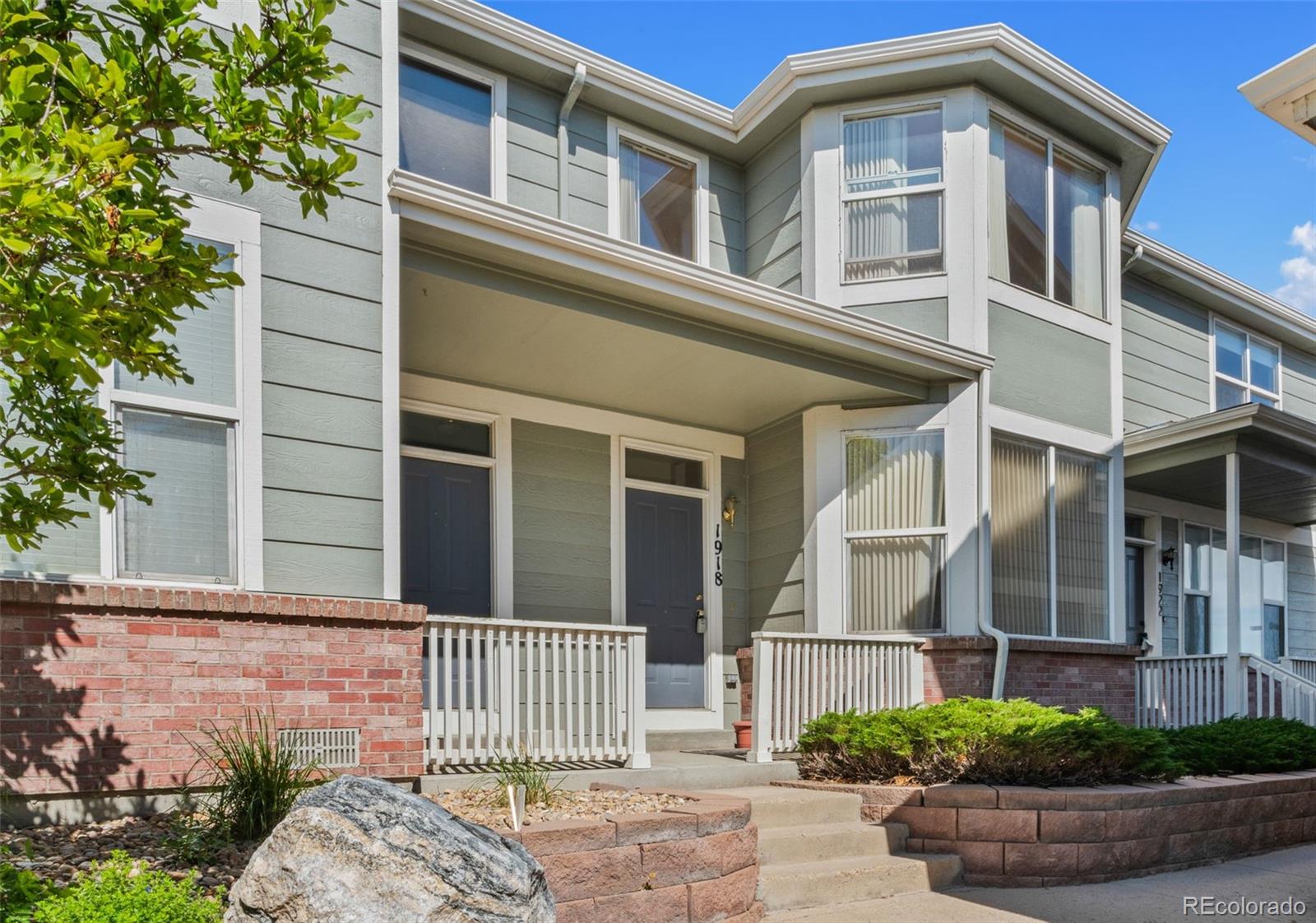 1918  Depew Street, lakewood MLS: 5986367 Beds: 3 Baths: 3 Price: $475,000