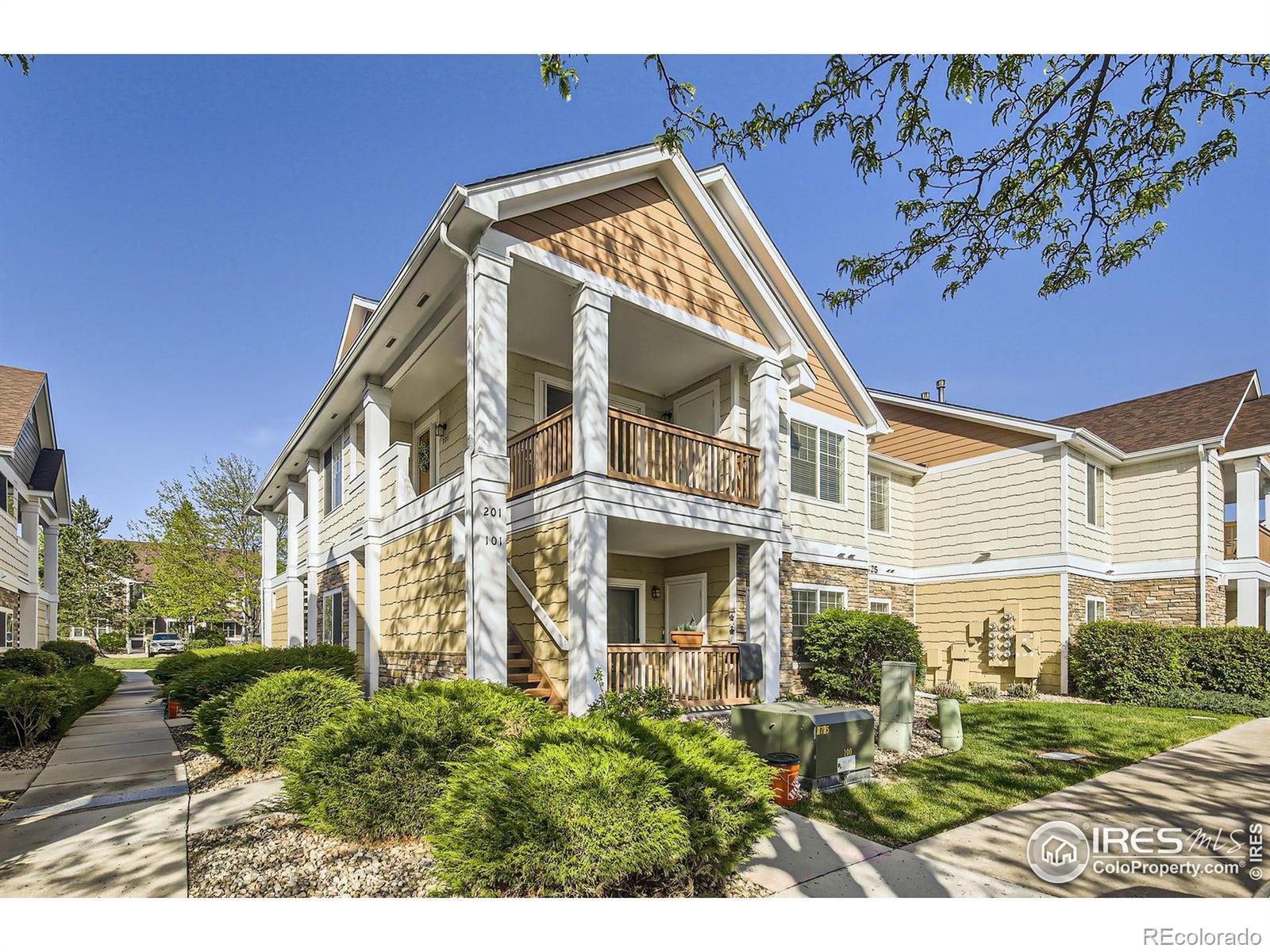 4625  Hahns Peak Drive, loveland MLS: 4567891033713 Beds: 2 Baths: 2 Price: $334,500