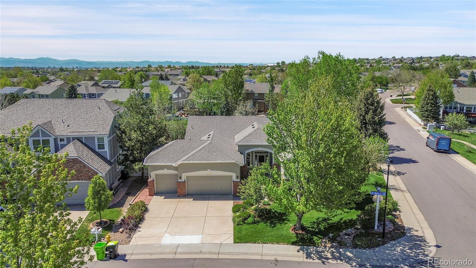 20591 E Weaver Avenue, aurora MLS: 4090094 Beds: 3 Baths: 3 Price: $765,000